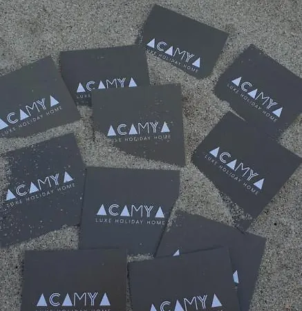 Acamya Luxe Acaya