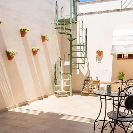 Acamya Luxe Apartment Acaya